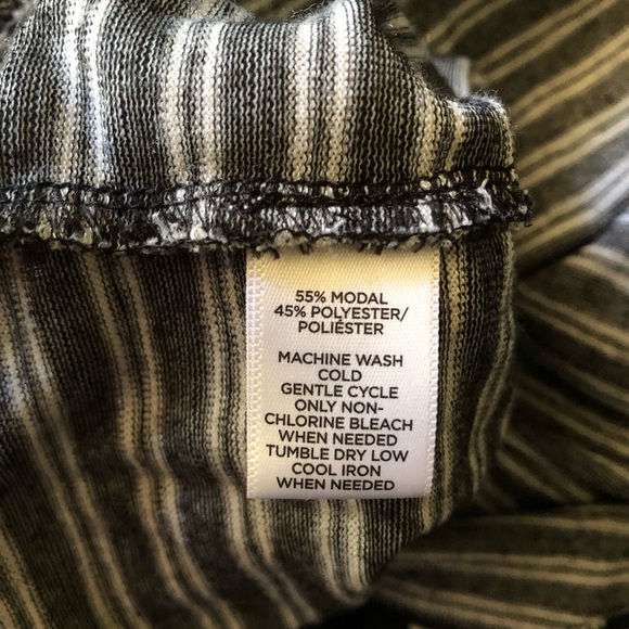 LOFT black and white striped longsleeve T-shirt - Picture 5 of 5